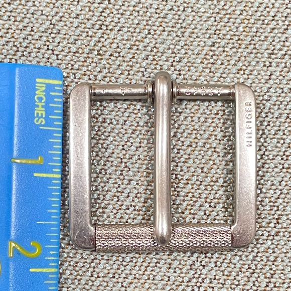 Tommy Hilfiger Belt Buckle - Picture 5 of 9